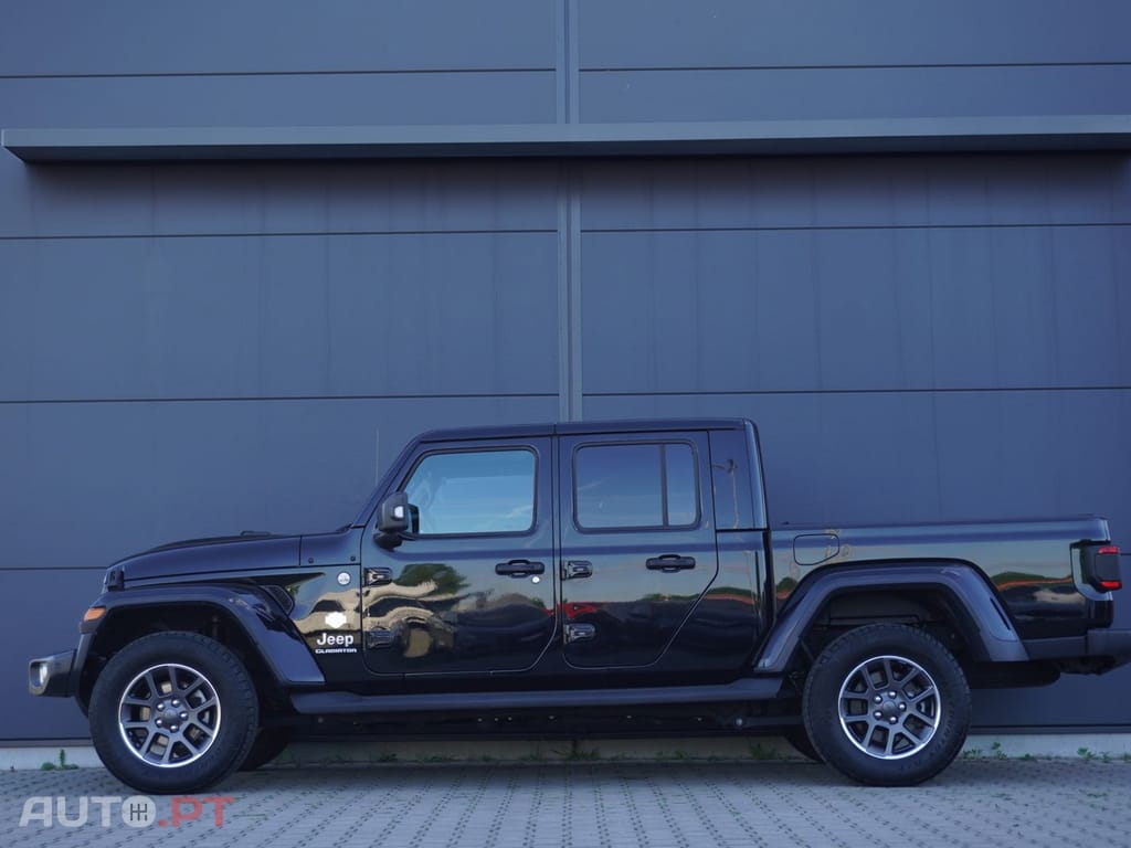 Jeep Gladiator 3.0 CRD Overland AT8