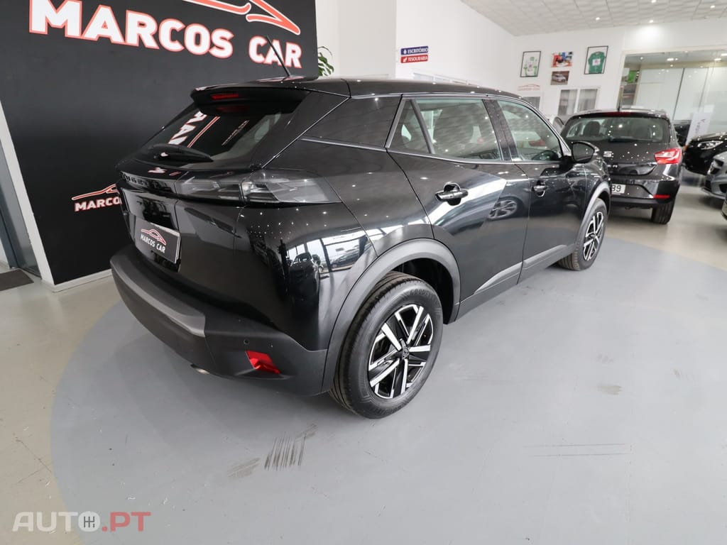 Peugeot 2008 1.2 PureTech Active