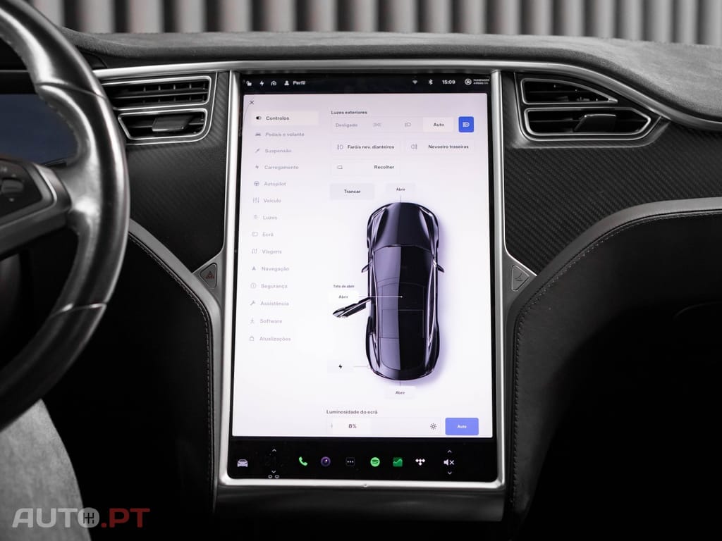 Tesla Model S 90D