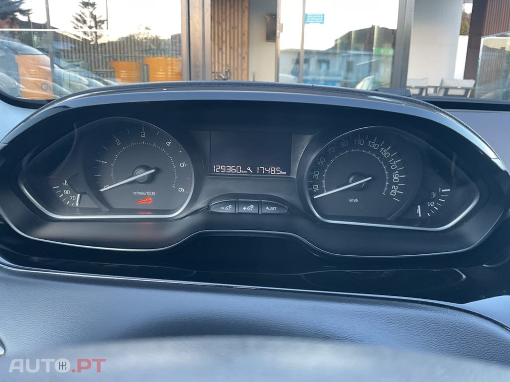 Peugeot 208 1.6 BlueHDi Active