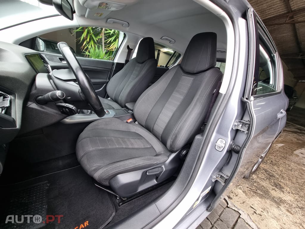 Peugeot 308 1.2 PureTech Access