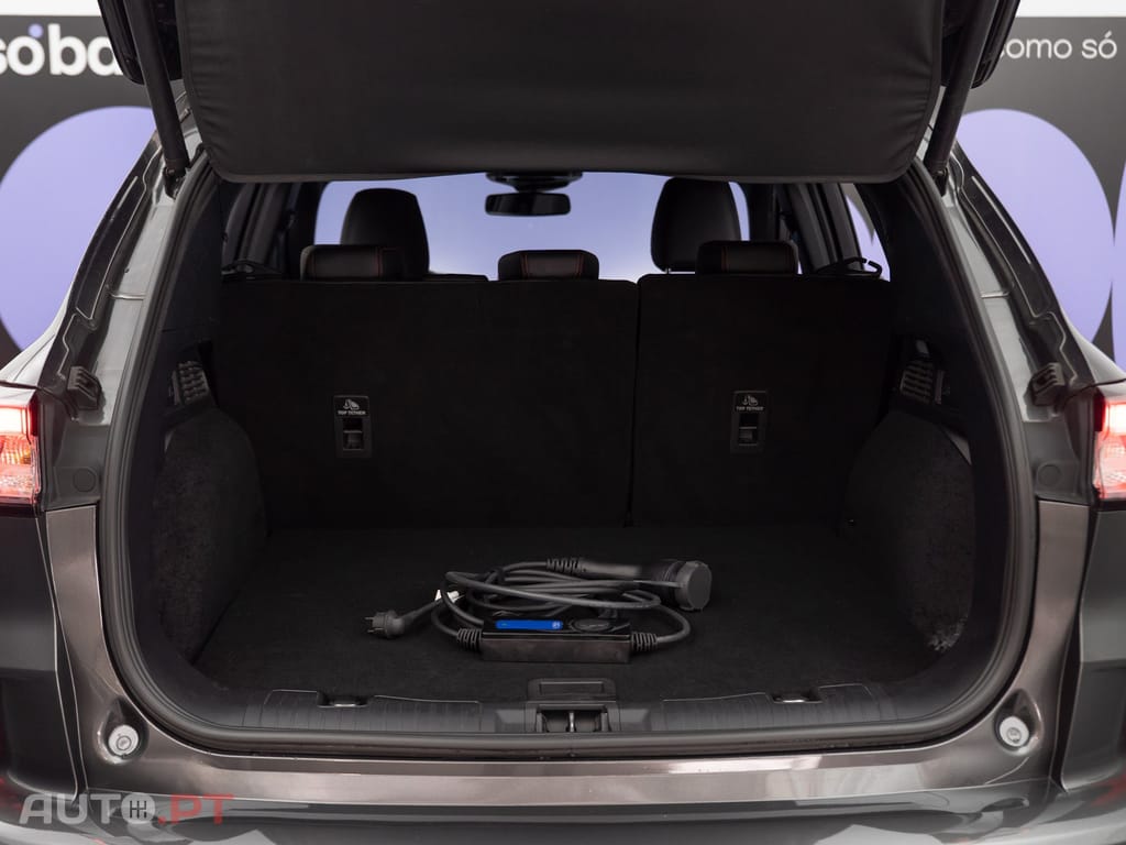 Ford Kuga 2.5 PHEV ST-Line X