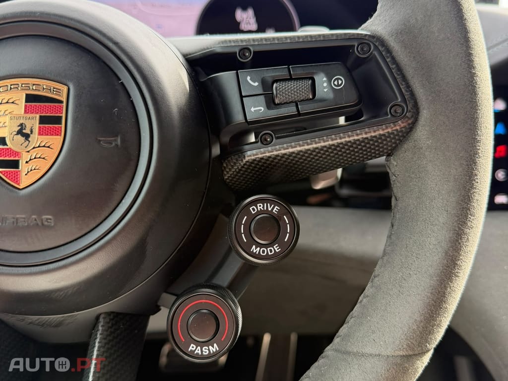 Porsche Taycan GTS