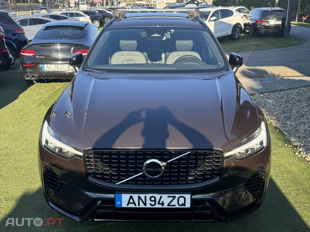 Volvo XC60 2.0 T6 PHEV R-Design AWD
