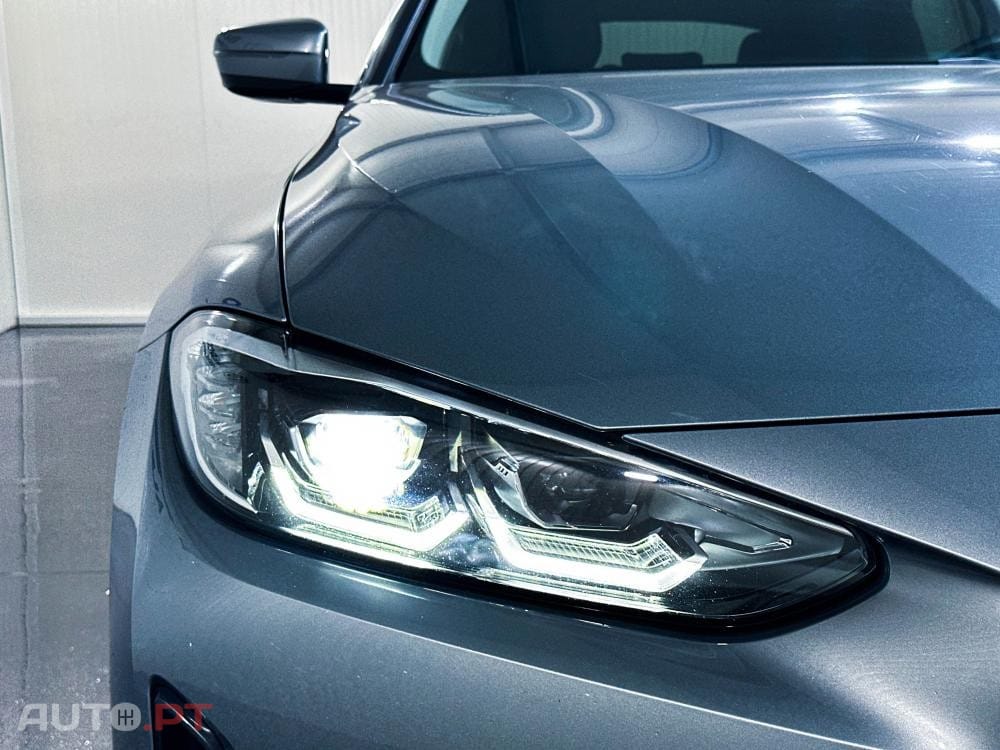 BMW i4 eDrive40 Luxury Line