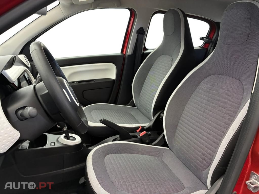 Renault Twingo E-Tech Equilibre