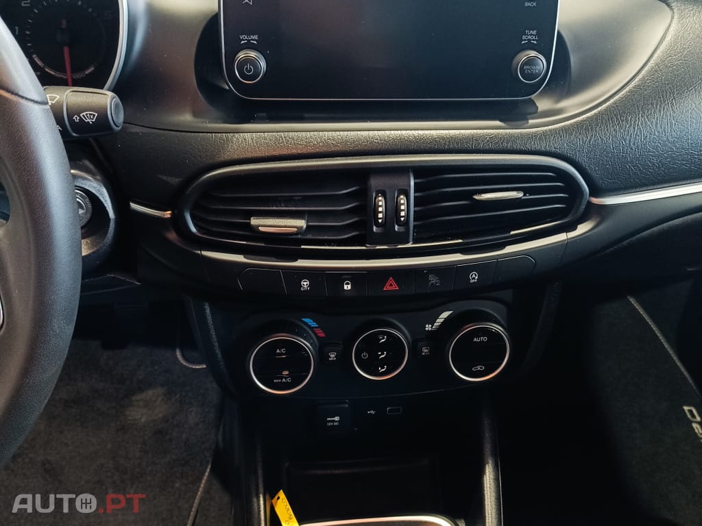 Fiat Tipo 1.3 M-Jet Easy