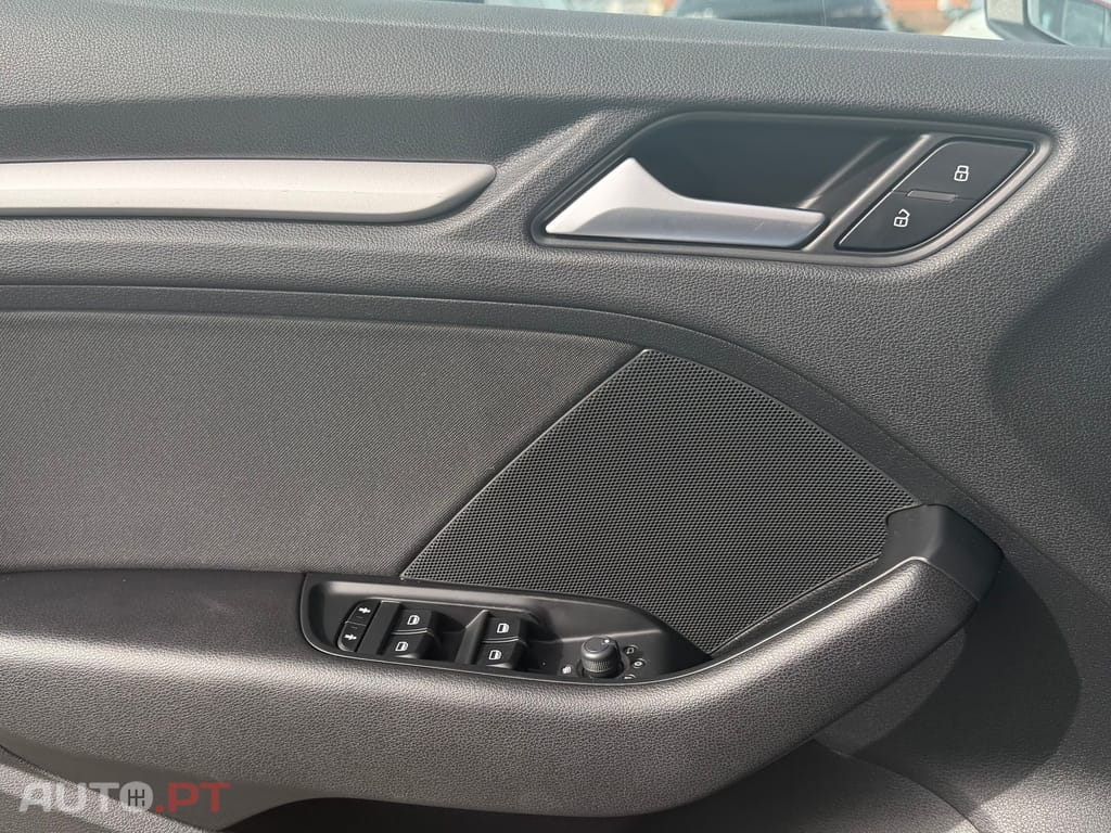 Audi A3 Sportback 2.0 TDI Attraction