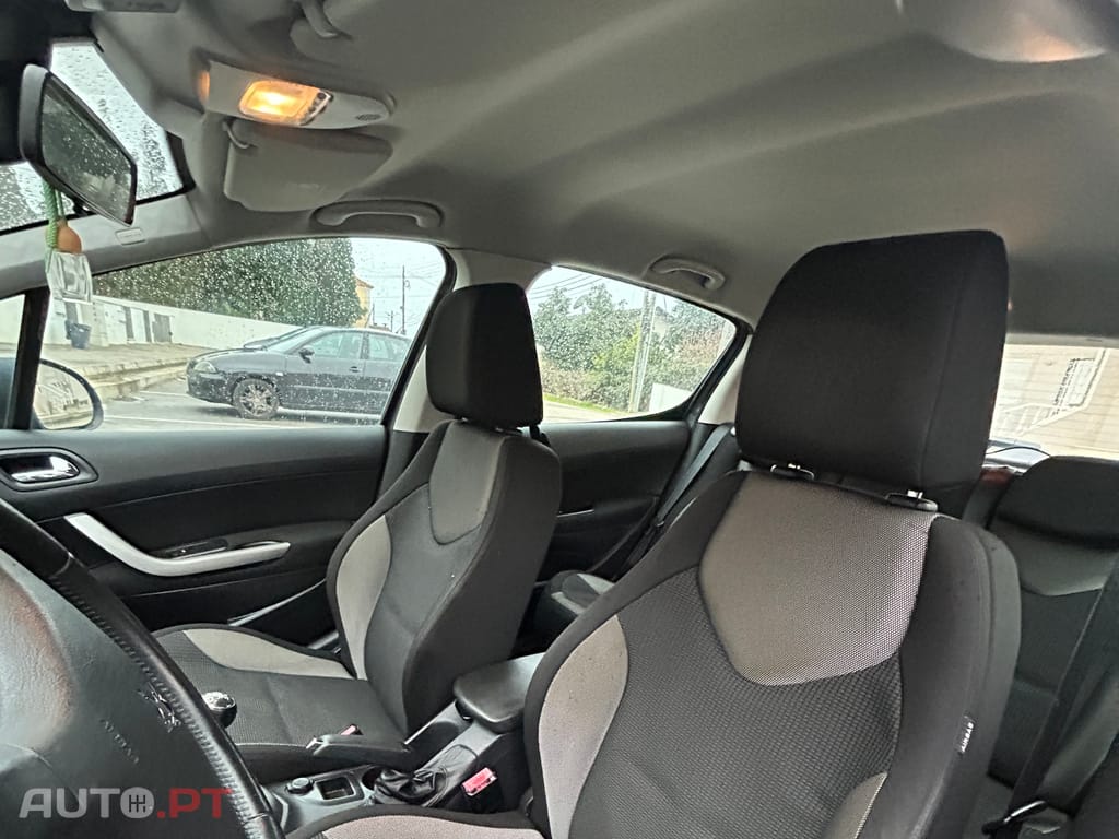 Peugeot 308 1.6 HDI 112cv