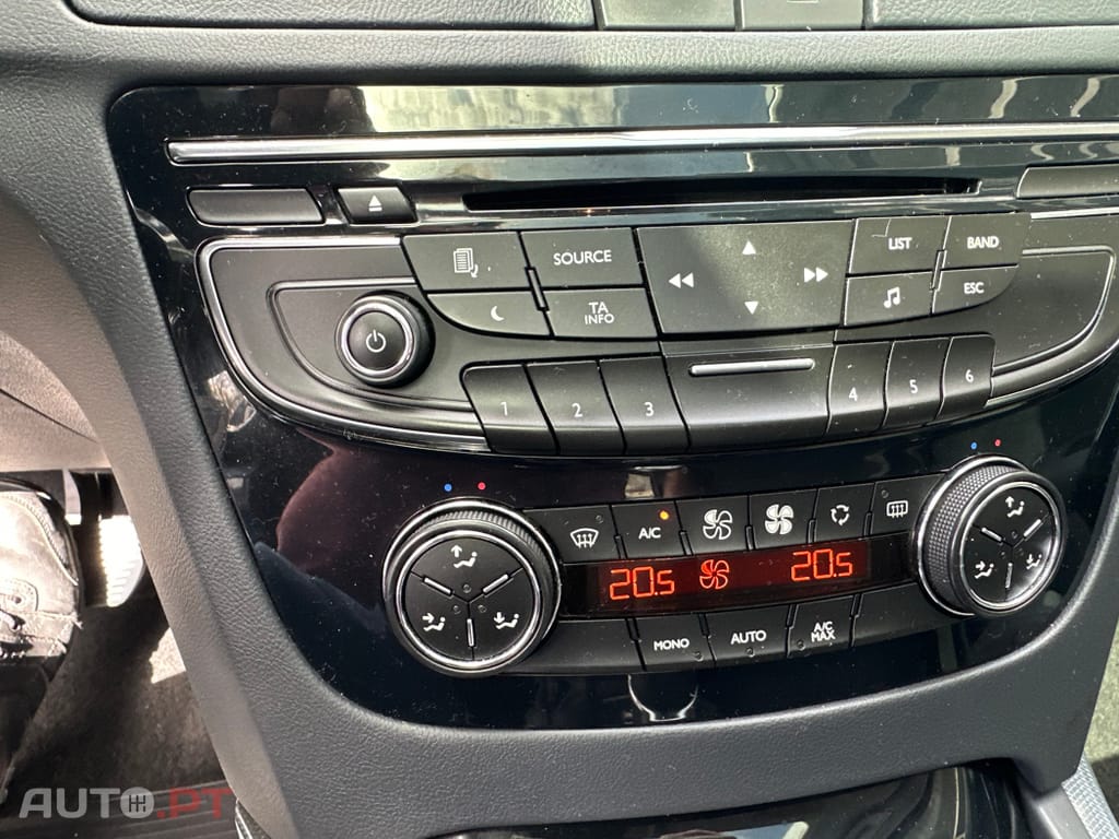 Peugeot 508 SW 1.6 e-HDi Business Line 2-Tronic