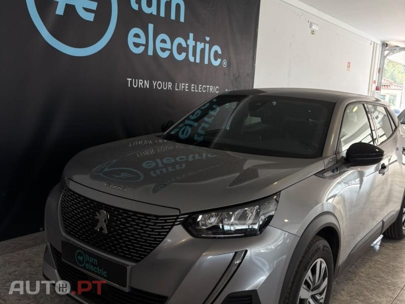 Peugeot E-2008 50 kWh Active