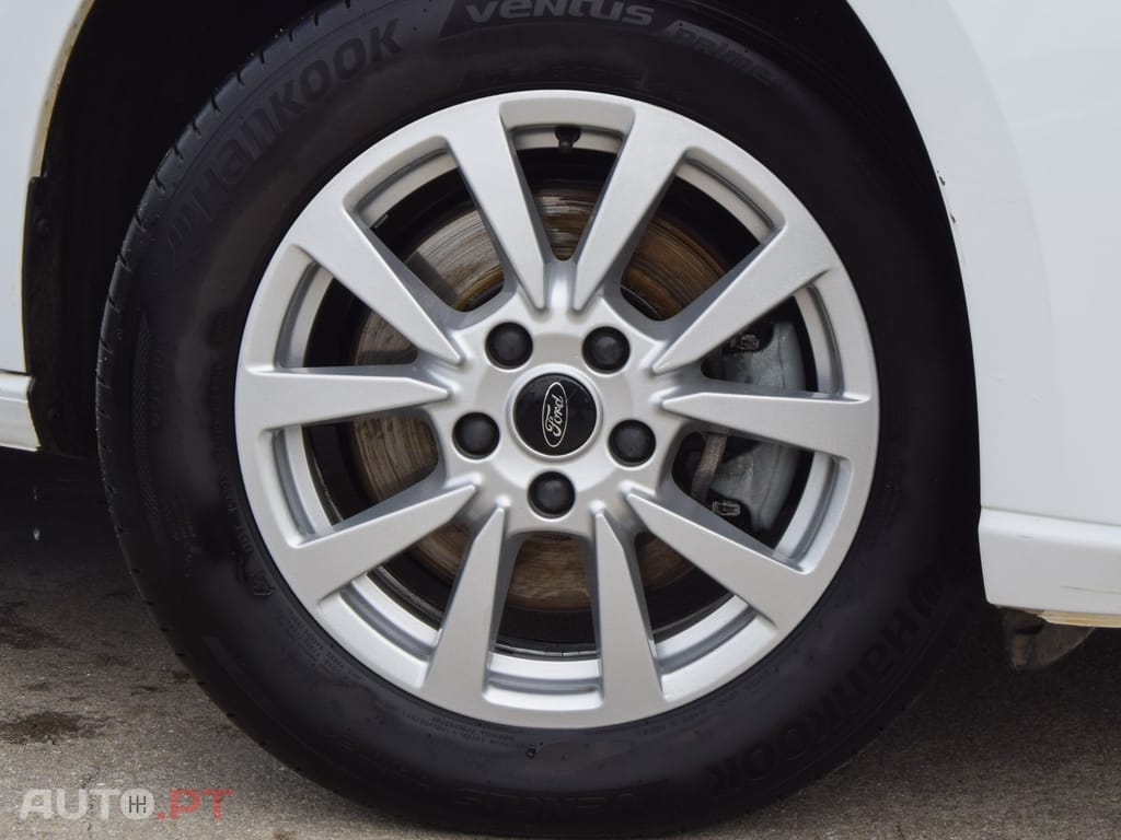 Ford Tourneo 2.0 TDCi Titanium