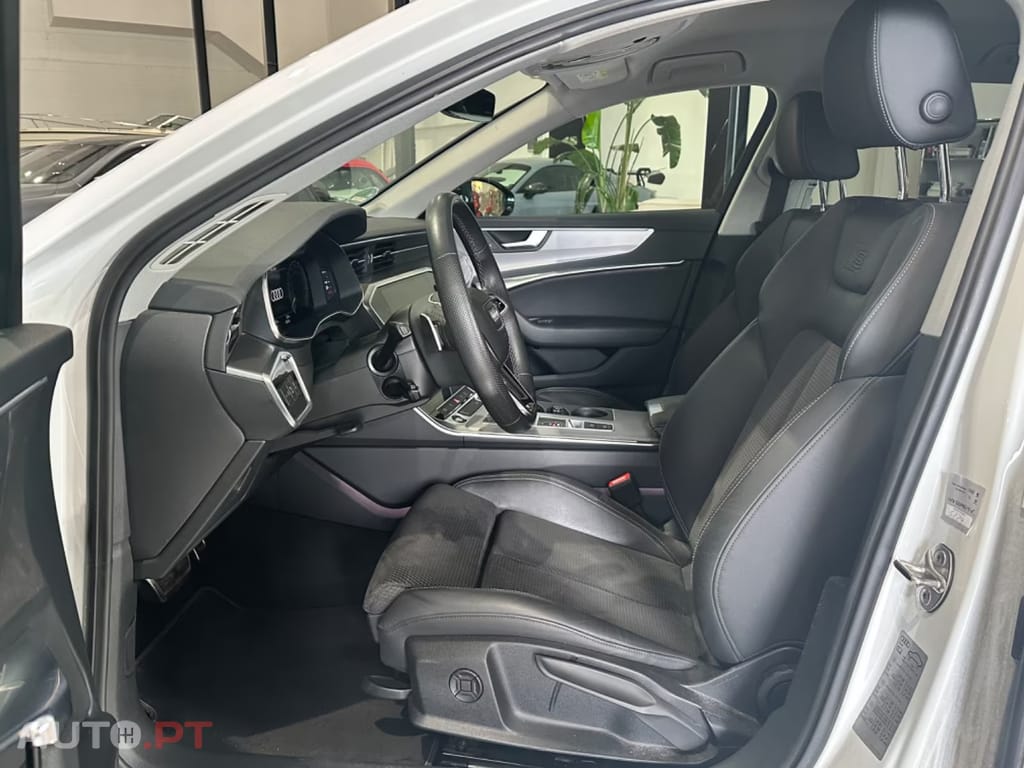 Audi A6 Avant 55 TFSIe quattro Sport