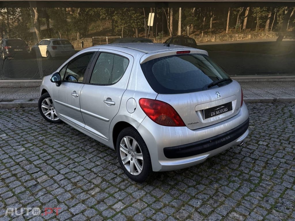 Peugeot 207 1.6 HDI 109cv