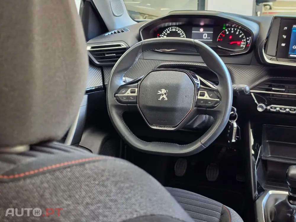 Peugeot 2008 1.2 PureTech Active