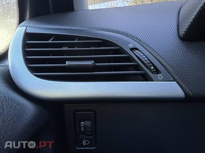 Peugeot 207 1.6 HDI 109cv