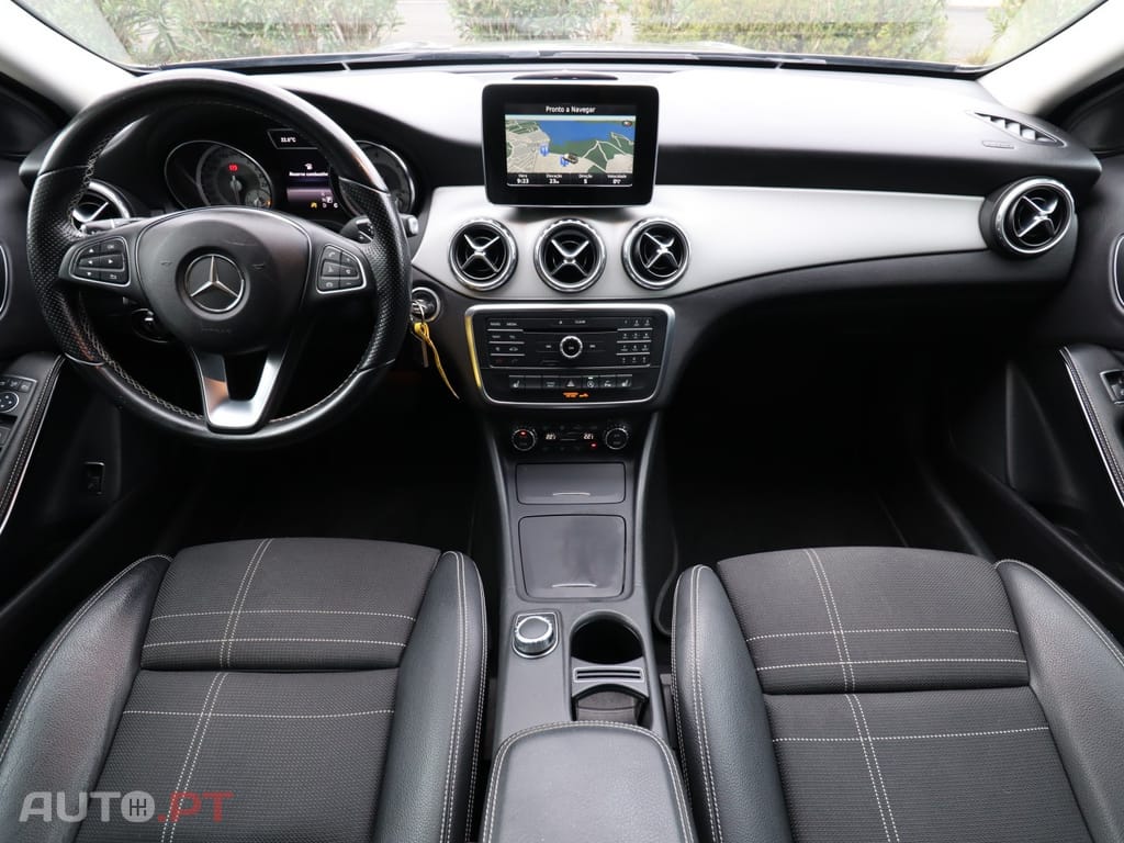 Mercedes-Benz GLA 180 (CDI) d 7G-DCT Urban