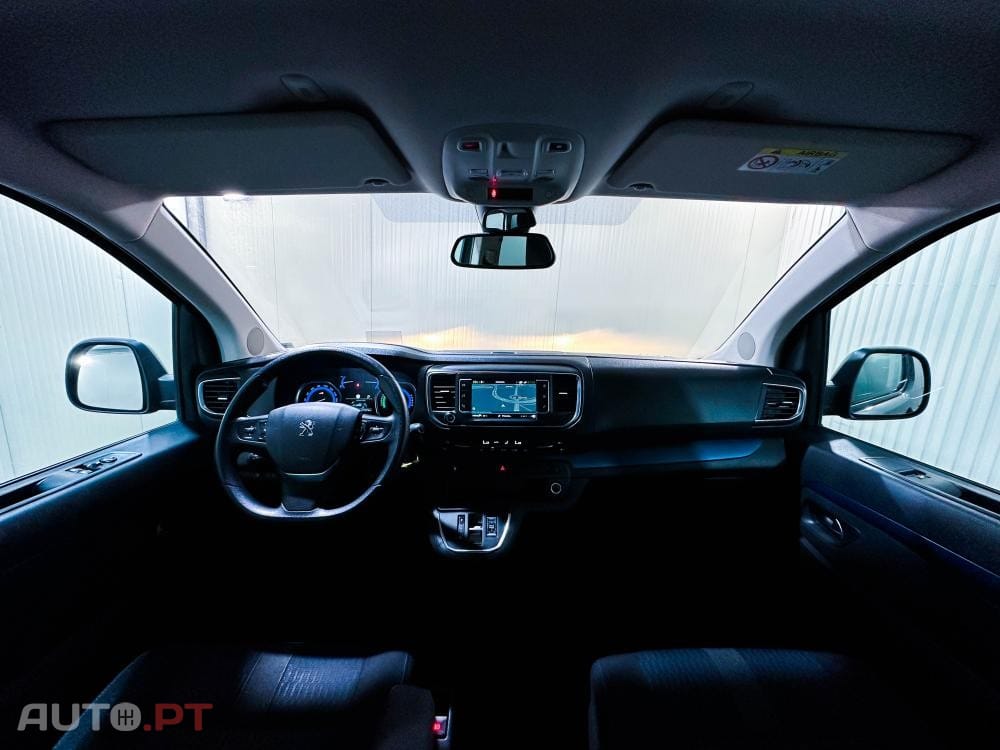 Peugeot E-Traveller 50kHw Expert