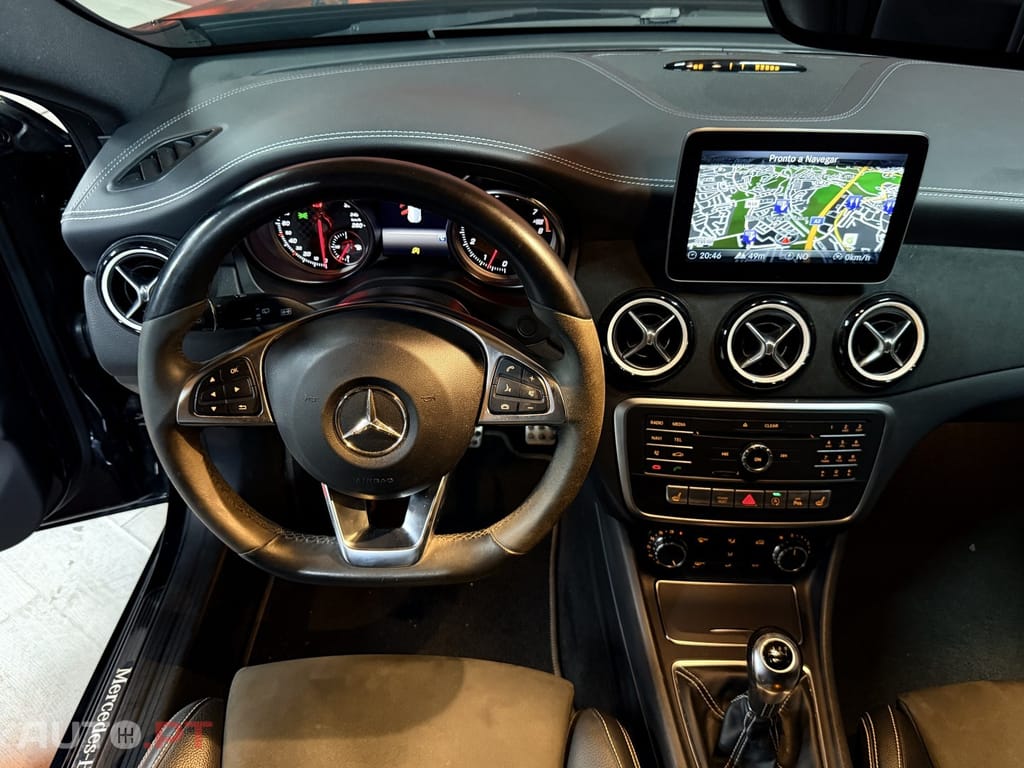 Mercedes-Benz A 180 AMG Line