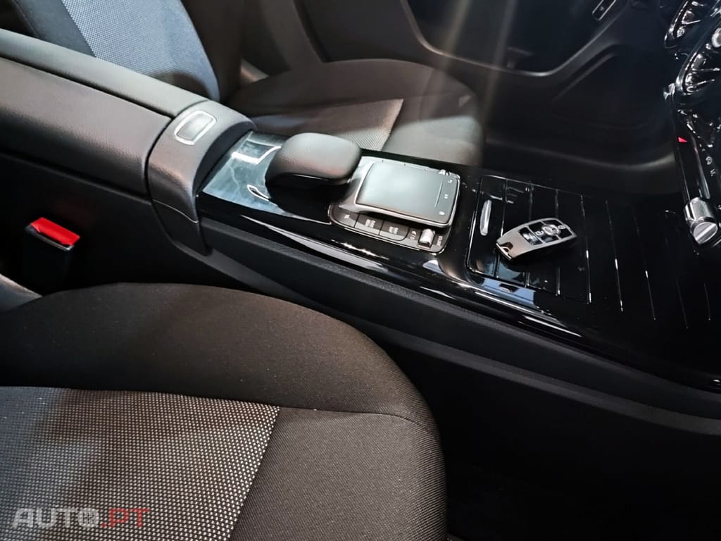 Mercedes-Benz A 180 Business Solution