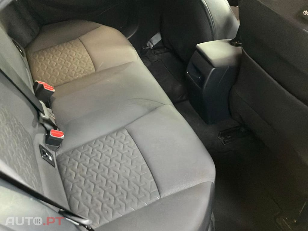 Toyota Corolla 1.2T Comfort+P.Sport