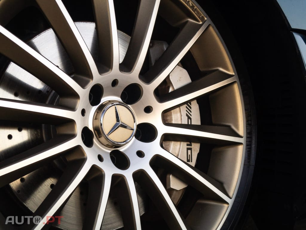 Mercedes-Benz A 35 AMG 4Matic Speedshift DCT 7G Edition 1