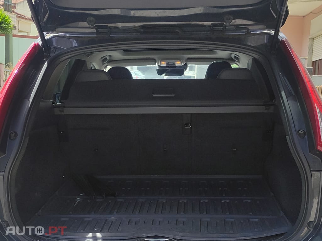Volvo XC60 D4 AWD Xenium Geartronic 181 CV