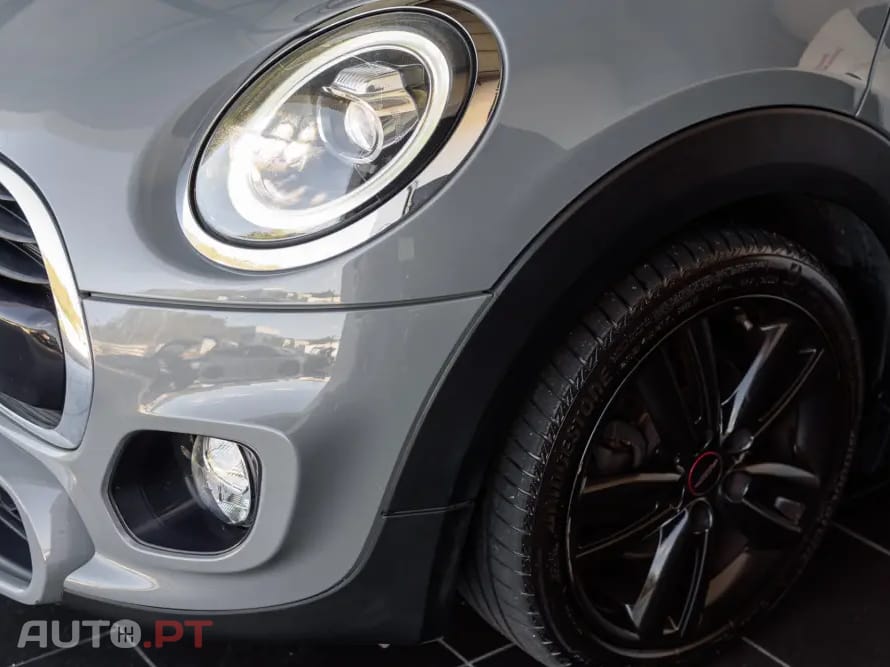 MINI Cooper Cooper D