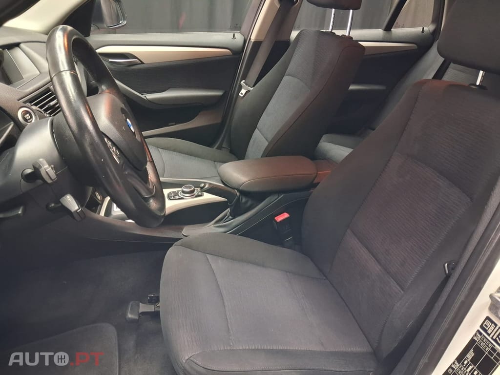 BMW X1 18 d sDrive Auto