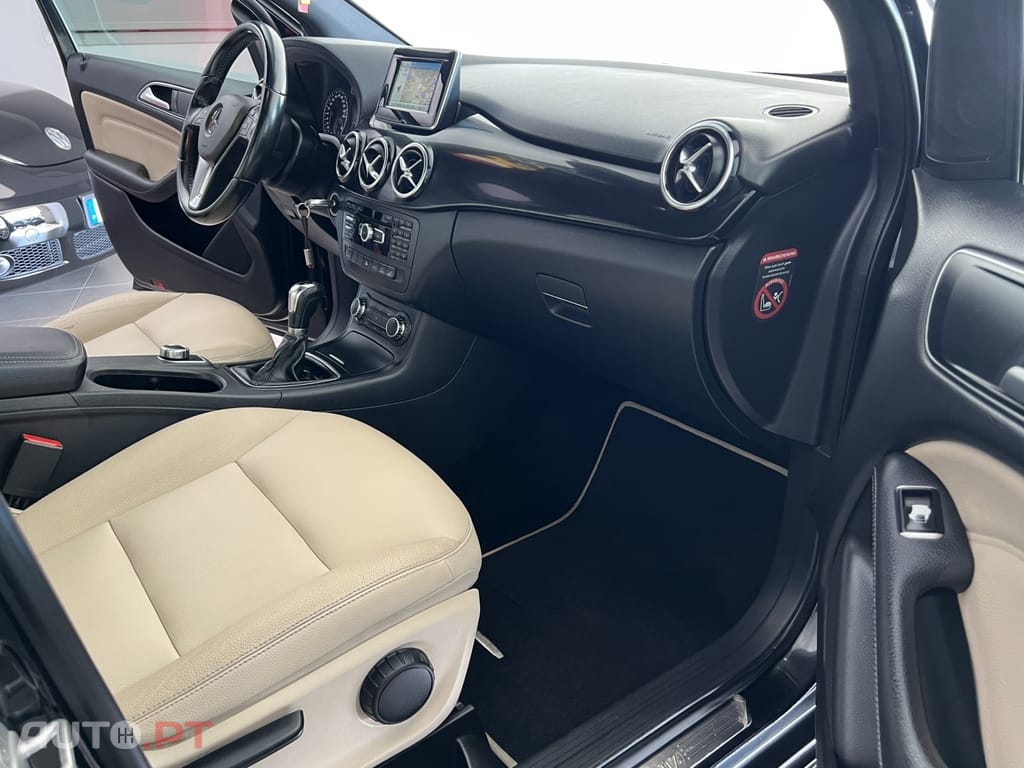 Mercedes-Benz B 180 (CDI) d Style
