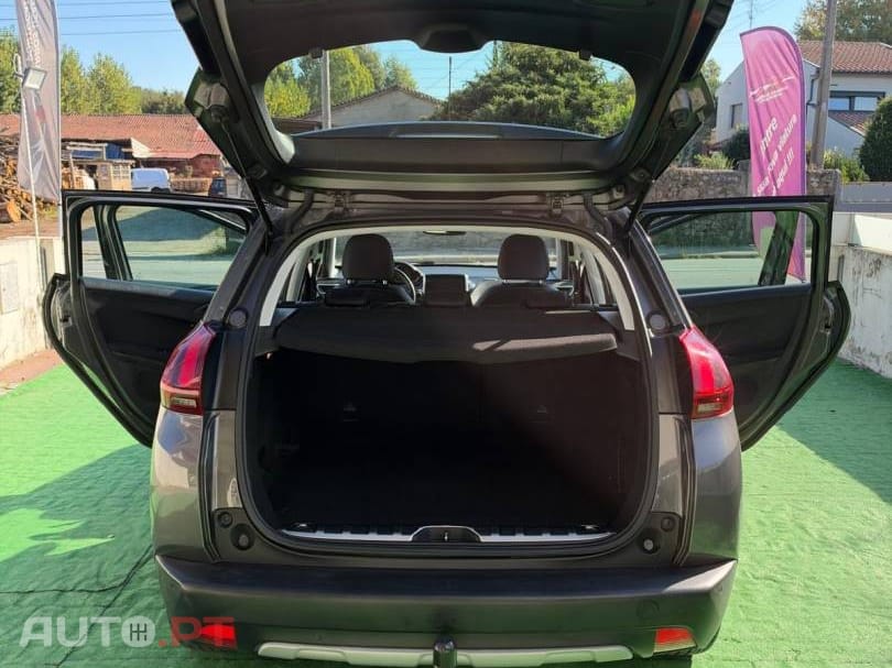Peugeot 2008 1.2 PureTech Allure