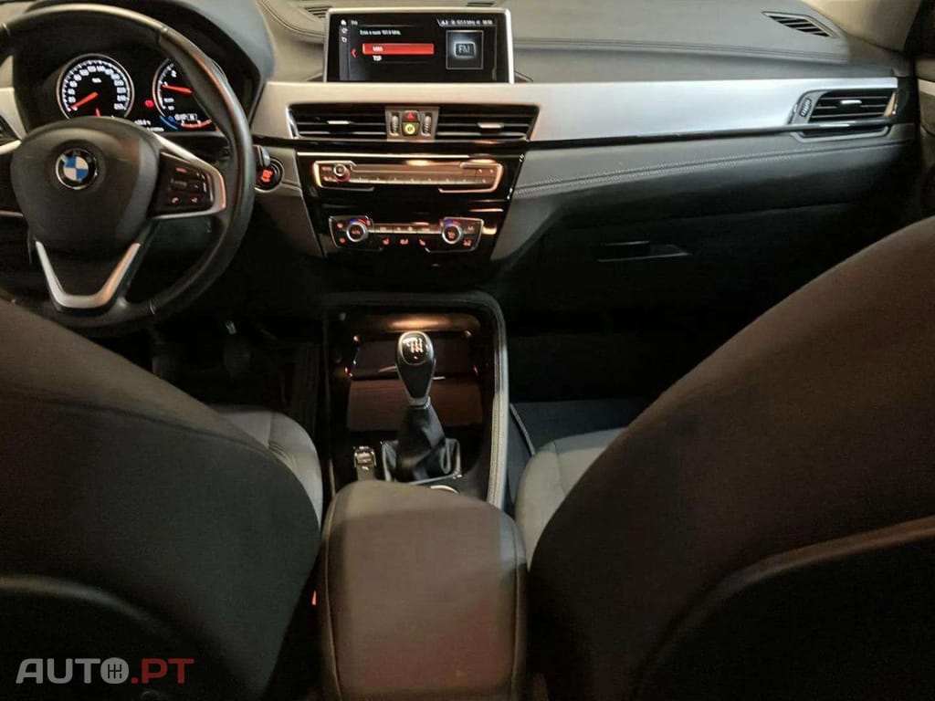 BMW X2 sDrive18i