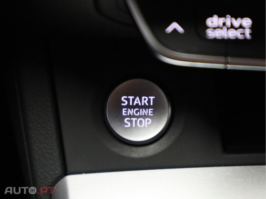 Audi Q5 50 TFSIe quattro S tronic Advance 