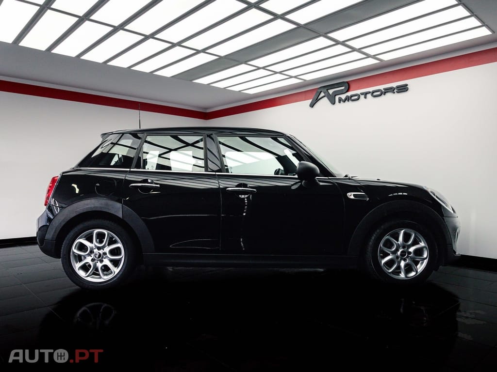 MINI Cooper One D