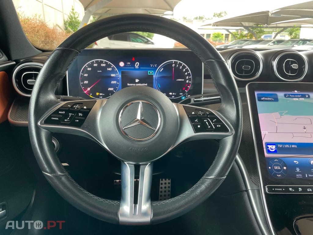 Mercedes-Benz C 300 e AMG Line