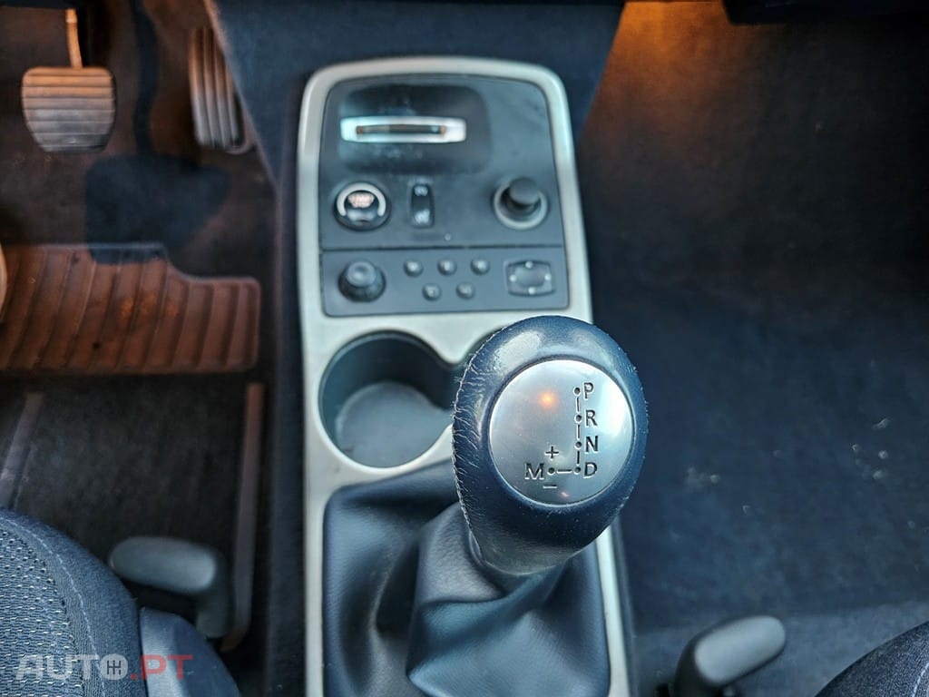 Renault Grand Espace 3.0 D Privilège 6L P.