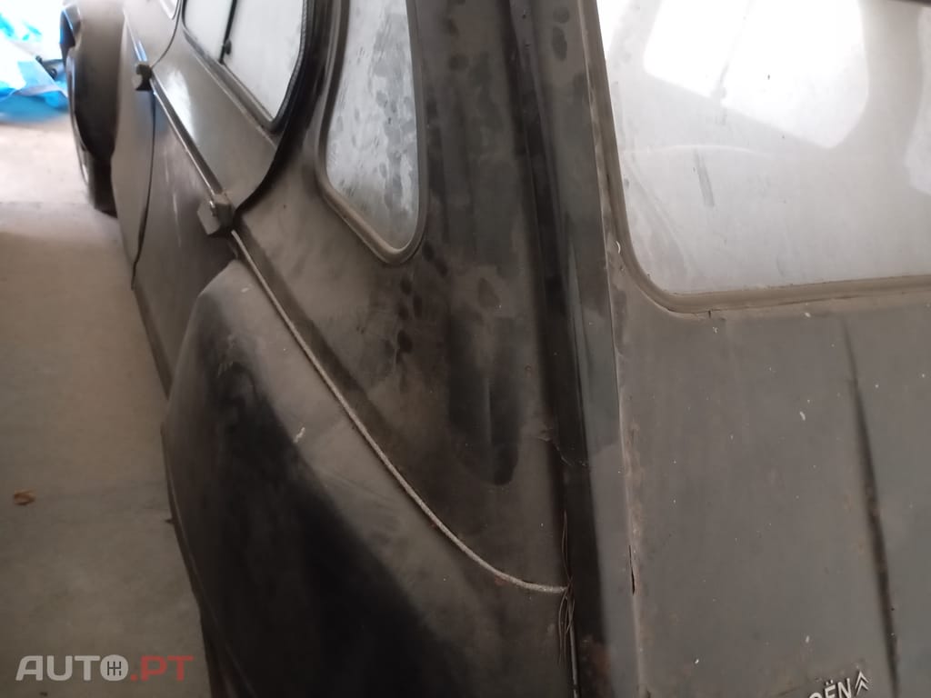 Citroen Dyane Nazaré