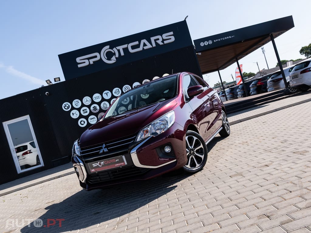 Mitsubishi Space Star 1.2 Intense Connect Edition