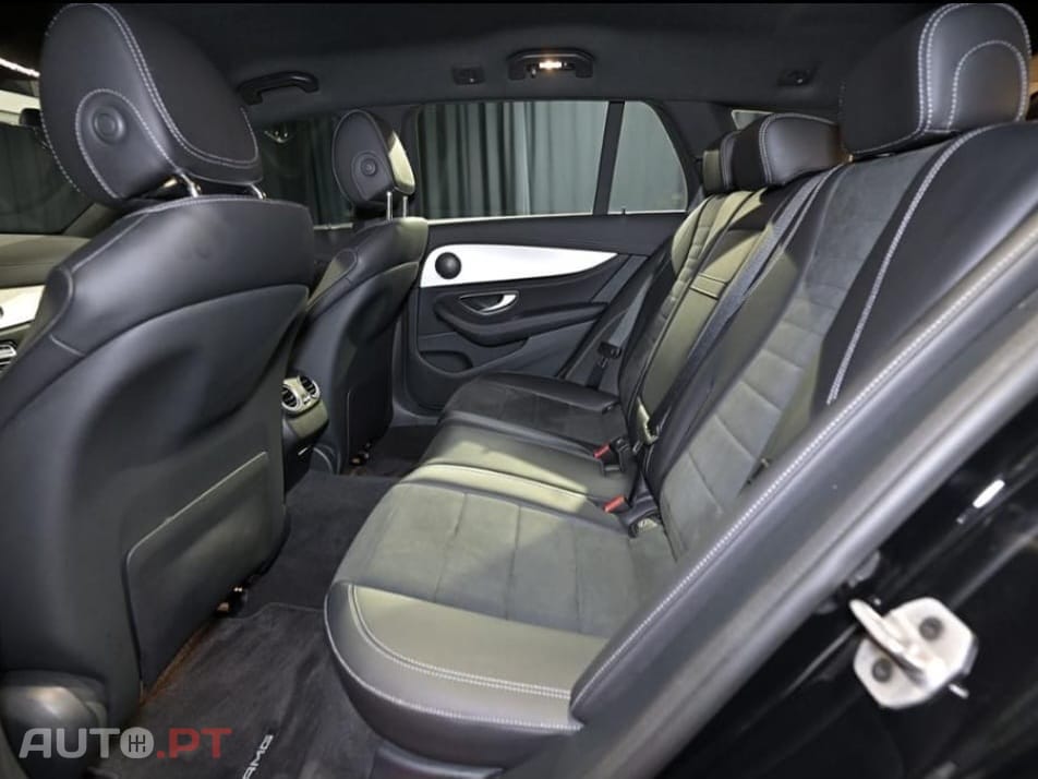 Mercedes-Benz E 300 de AMG Line