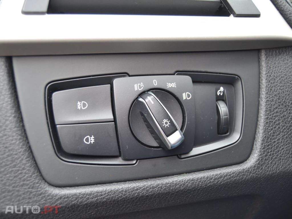 BMW 320 d Touring Auto Line Luxury