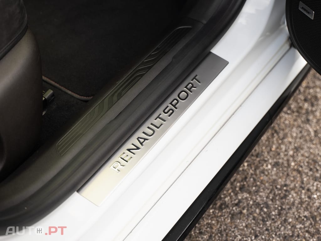 Renault Mégane TCe 300 GPF EDC R.S. TROPHY