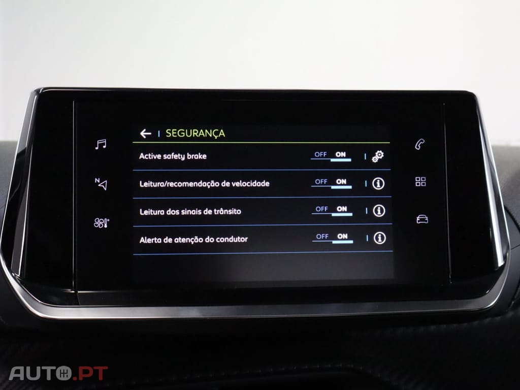 Peugeot 208 Active Versão Eléctrica