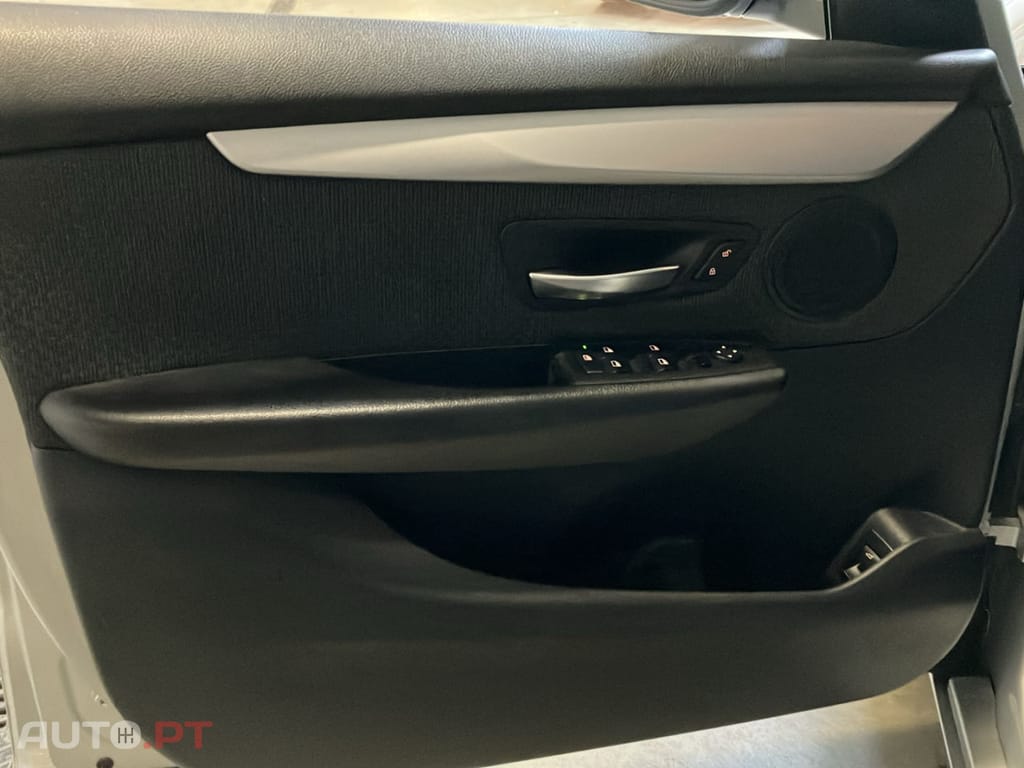 BMW 216 d Coporate Edition