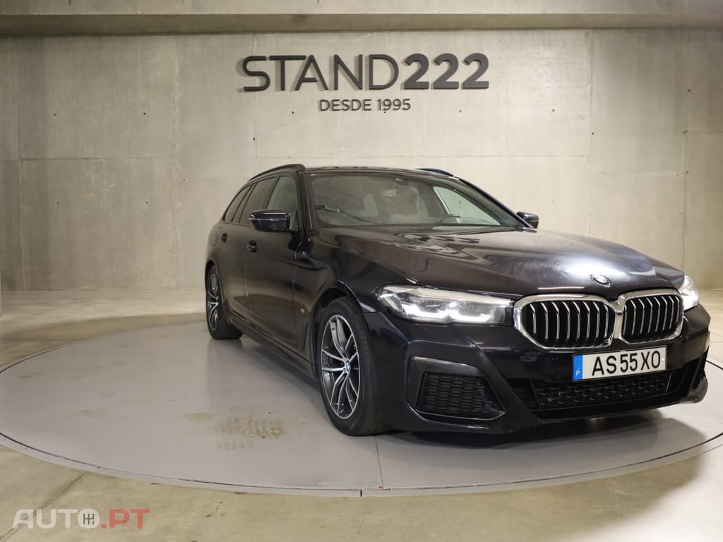 BMW 520 d Pack Desportivo M Auto