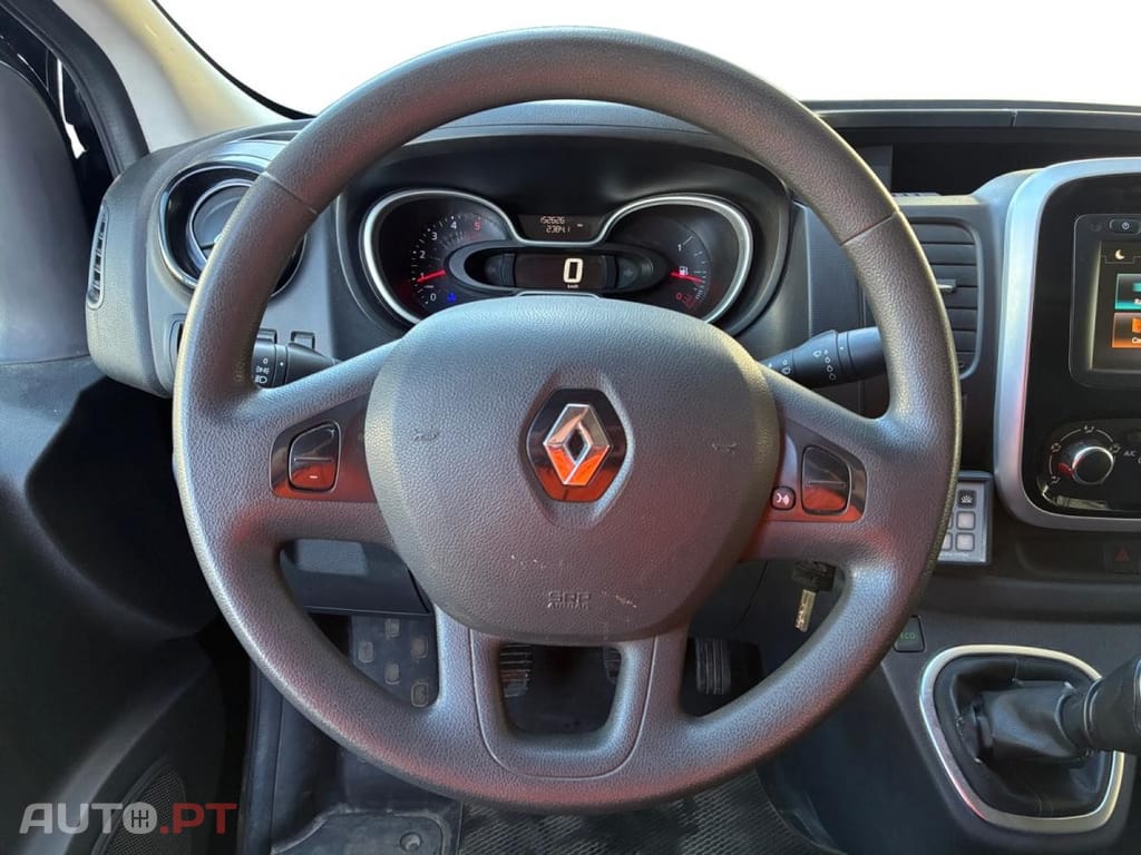 Renault Trafic 2.0 dCi L2H1 1.3T Grand Confort