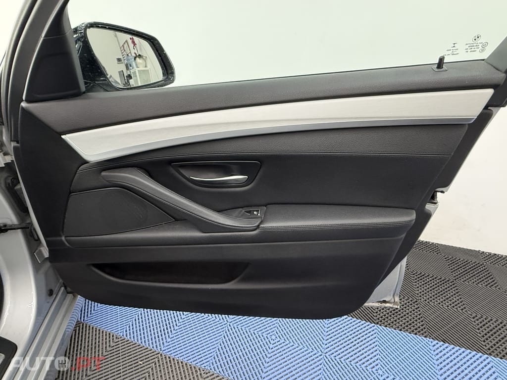 BMW 525 d Line Luxury Auto