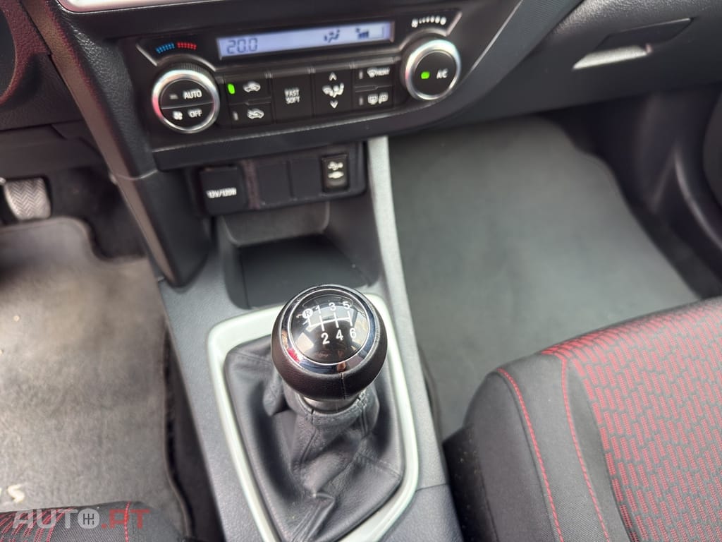 Toyota Auris 1.4 D-4D Exclusive