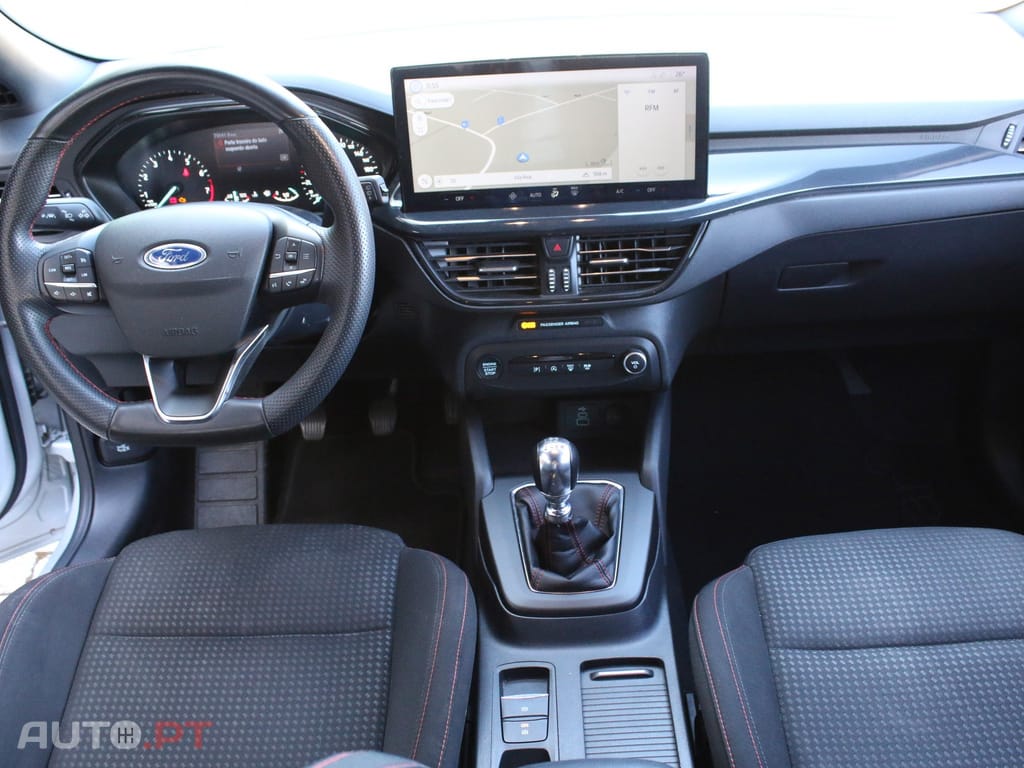 Ford Focus SW 1.0 EcoBoost MHEV ST-Line