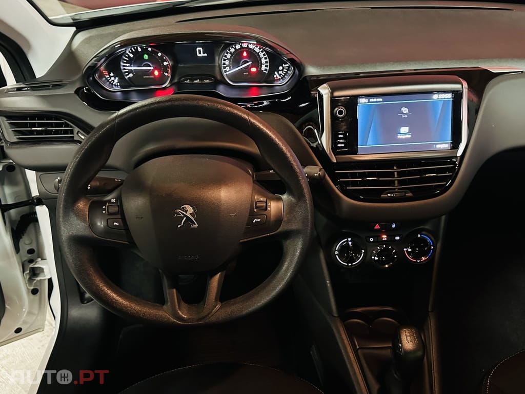 Peugeot 208 1.2 PureTech Access