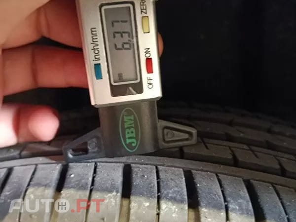 Volkswagen Polo 1.0 Confortline